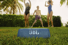 Přenosný reproduktor JBL FLIP 6 modrý

 obrázek produktu 12 z 12