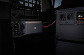 Nabíjecí stanice DJI Power 1000 V2 (1024 Wh) šedá

 obrázek produktu 11 z 15