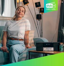 Radiopřijímač DAB+/CD TechniSat DIGITRADIO 3 ASA černý/stříbrný

 obrázek produktu 9 z 10