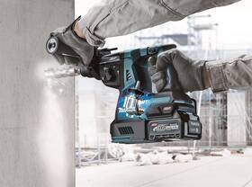 Kladivo Makita HR002GM202 Li-ion XGT 40V/4,0Ah,Makpac (s baterií) 

 obrázek produktu 7 z 7