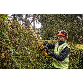 Nůžky na živý plot Dewalt DCMHT563P1 (s baterií) 

 obrázek produktu 3 z 3