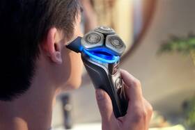 Holicí strojek Philips XP9202/10 šedá barva
