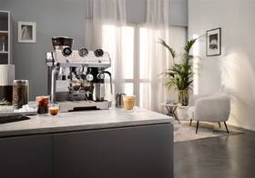Pákový kávovar De'Longhi EC 9885.M nerez

 obrázek produktu 11 z 12