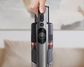 Tyčový vysavač Philips Series 7000 Aqua XC7055/01 
