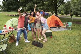 Přenosný reproduktor JBL Boombox 2 černá barva
