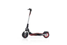 Elektrická koloběžka Aprilia eSR1 

 obrázek produktu 1 z 35