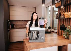 Kuchyňský robot Concept RM6000 1 900 W šedý

 obrázek produktu 34 z 43