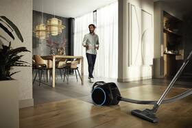 Podlahový vysavač Miele Blue Pulse Obsidian černá 

 obrázek produktu 6 z 7