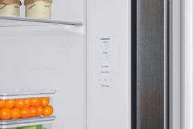 Americká lednice Samsung RS68CG885DS9EF stříbrná barva
