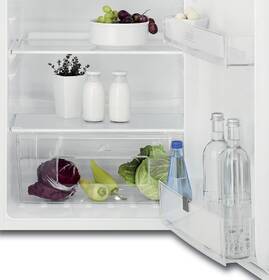 Chladnička Electrolux ERF2404FOW bílá

 obrázek produktu 7 z 7