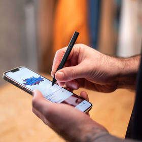 Stylus FIXED Pin s pouzdrem, aktivní černý

 obrázek produktu 4 z 7