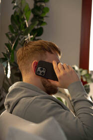 Kryt na mobil Swissten MagStick Shell na Samsung Galaxy S24 Ultra 5G fialová barva
