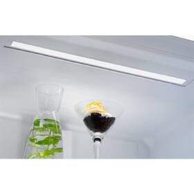 Chladnička s mrazničkou Electrolux LNT6ME46X3 nerez

 obrázek produktu 3 z 11