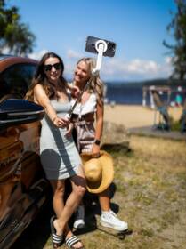Selfie tyč FIXED MagSnap s tripodem a bezdrátovou spouští bílá

 obrázek produktu 10 z 12