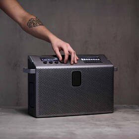 Přenosný reproduktor Mondo Speaker Large stříbrný

 obrázek produktu 8 z 11