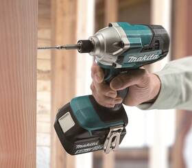 Rázový šroubovák Makita DTD156RTJ (s baterií) 

 obrázek produktu 2 z 2