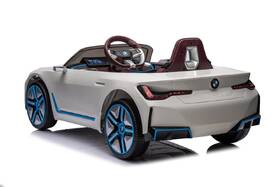 Elektrické autíčko ELJET® BMW i4 bílé

 obrázek produktu 3 z 7