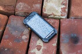 Mobilní telefon Caterpillar S30 DualSIM černý

 obrázek produktu 10 z 17