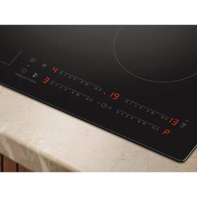 Indukční varná deska Electrolux EIV63443CT černá

 obrázek produktu 4 z 10