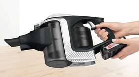Tyčový vysavač Bosch BBS1114 černý/stříbrný/chrom

 obrázek produktu 4 z 11