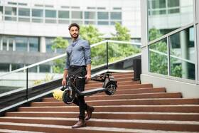 Elektrická koloběžka Ninebot by Segway Kickscooter F30E 

 obrázek produktu 13 z 24