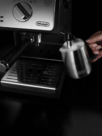 Espresso De'Longhi ECP 33.21 stříbrné

 obrázek produktu 2 z 9