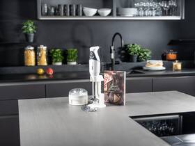 Ponorný mixér Bamix Sweet Delights D 200 W bílý

 obrázek produktu 6 z 6