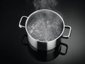 Indukční varná deska Electrolux EIV835 černá

 obrázek produktu 8 z 9