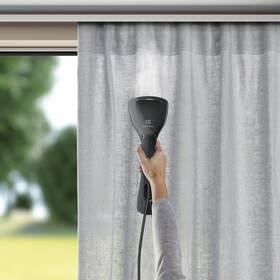 Ruční napařovač oděvů Electrolux E6HS1-2EG šedý

 obrázek produktu 6 z 6