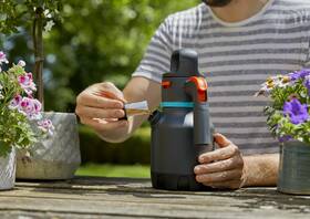 Postřikovač Gardena 970461301 1,25l 

 obrázek produktu 3 z 7