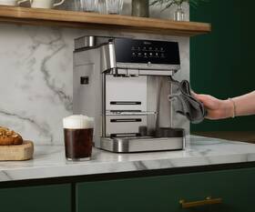 Automatický kávovar Ninja AE1051EU AutoBarista Pro černý/stříbrný

 obrázek produktu 6 z 13