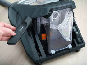 Podlahový vysavač Miele Series 120 Ecoline šedý

 obrázek produktu 1 z 7