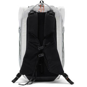 Batoh Peak Design Outdoor Backpack 25L bílý

 obrázek produktu 4 z 10
