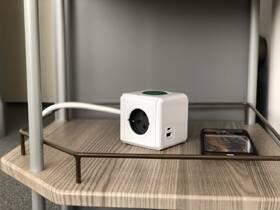 Kabel prodlužovací Powercube USB WirelessCharger, 3x zásuvka, bezdrátové nabíjení bílý

 obrázek produktu 2 z 3