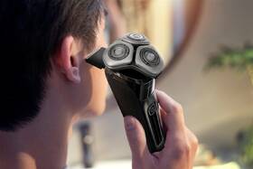 Holicí strojek Philips X9002/10 šedý

 obrázek produktu 16 z 22
