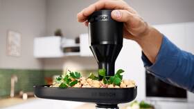 Mlýnek na maso Bosch MFWS670B černý

 obrázek produktu 13 z 22