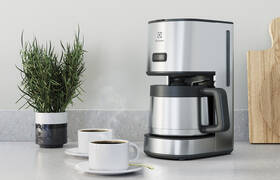 Kávovar Electrolux E4CM1-6ST 

 obrázek produktu 4 z 5