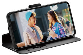 Pouzdro na mobil flipové PanzerGlass CARE Wallet Kickstand na Samsung Galaxy S25 černá barva
