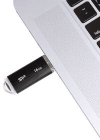 USB Flash Silicon Power Ultima U02 16 GB černá barva
