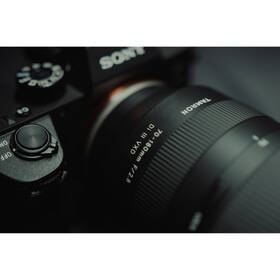 Objektiv Tamron 70-180 mm F/2.8 Di III VXD pro Sony FE černý

 obrázek produktu 8 z 10