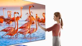 Laser TV Hisense 100L5F-B12 SMART s optickým panelem 

 obrázek produktu 11 z 15