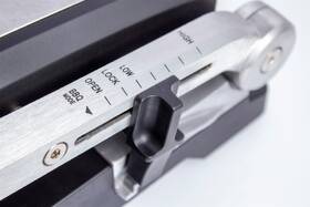 Gril Rohnson R-2300 stříbrný

 obrázek produktu 6 z 20