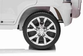 Elektrické autíčko Beneo Toyota Landcruiser 12V bílé 

 obrázek produktu 9 z 14