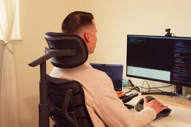 Ergonomická židle LiberNovo Omni, 48 cm černá

 obrázek produktu 7 z 8