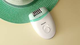 Epilátor Philips BRE245/00 bílý/zelený

 obrázek produktu 1 z 4
