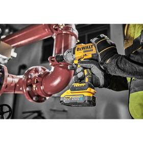 Utahovák rázový Dewalt DCF900H2T (s baterií) 

 obrázek produktu 5 z 6