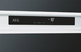 Mraznička AEG ABE81816NC 

 obrázek produktu 3 z 5