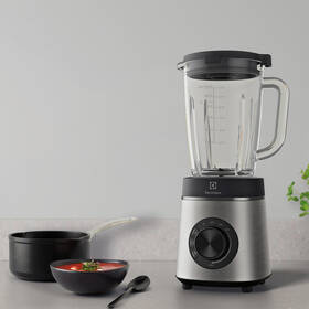 Stolní mixér Electrolux E6TB1-6ST černý/nerez

 obrázek produktu 6 z 6