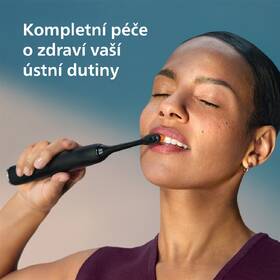 Zubní kartáček Philips HX9917/89 černý

 obrázek produktu 1 z 9