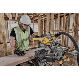 Pila pokosová Dewalt DCS781X2 (s baterií) 

 obrázek produktu 4 z 7